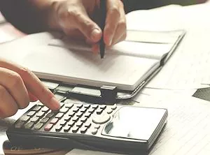 Impuesto sobre los créditos y débitos: Ampliación de porcentajes para su cómputo como pago a cuenta e incorporación de nuevas exenciones