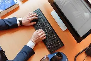 Se aclara el valor de la firma digital como firma certificada 