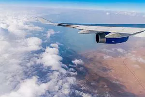 Argentina suspends direct flights from Brazil, Chile and Mexico, and establishes new sanitary requirements upon entry