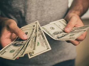 Una nueva norma impacta en las operaciones con valores negociables con liquidación en moneda extranjera