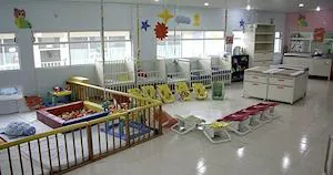 Las empresas deberán habilitar guarderías y salas maternales
