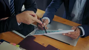 Court Sentences Defendant, Insurer, and Insurance Broker to Pay Damages Jointly and Severally After Traffic Accident