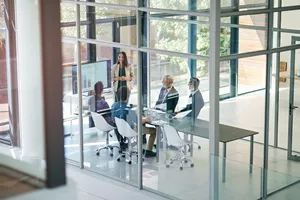 Se reglamenta la transición al régimen pre-closing